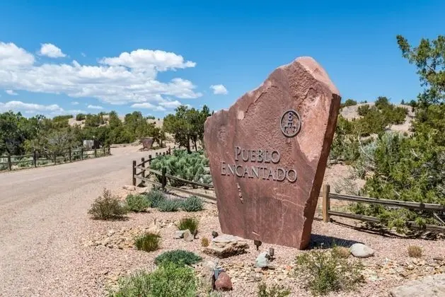 Ev (Acoma - Majestic Views, Near the Sant)