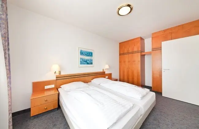 Üç Kişilik Oda, Küçük Mutfak