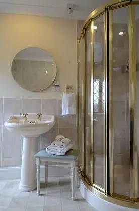 Luxury Guest Room