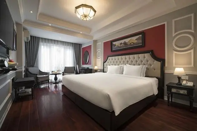 Senior Tek Büyük veya İki Ayrı Yataklı Oda, Şehir Manzaralı