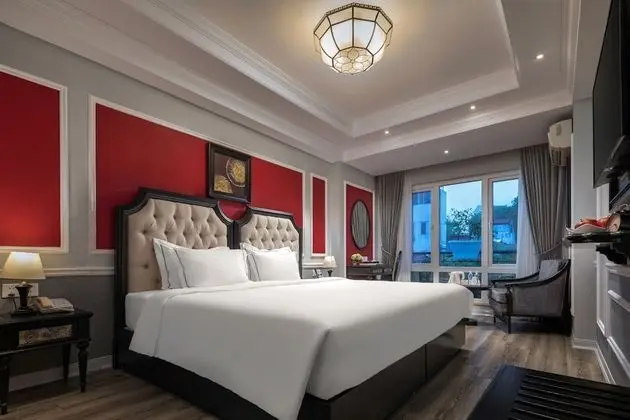 Senior Tek Büyük veya İki Ayrı Yataklı Oda, Şehir Manzaralı
