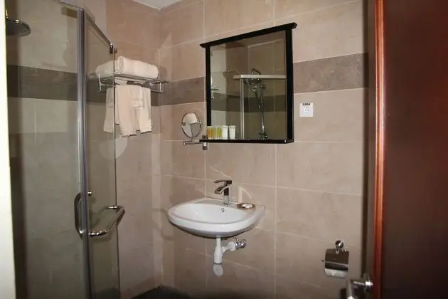 Three Bedroom Apartment, Garden View