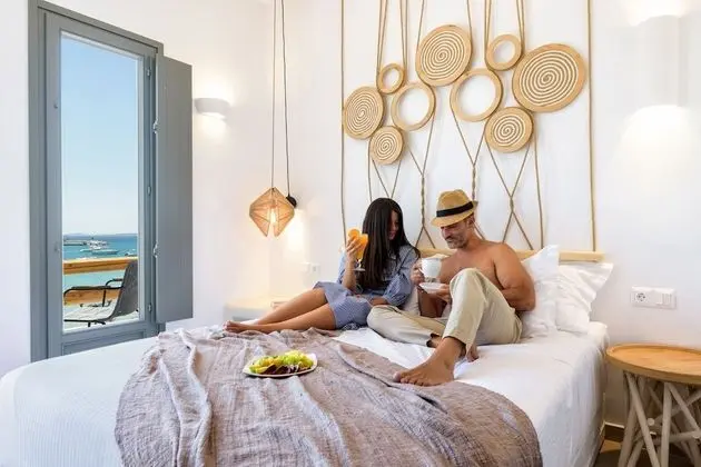 Deluxe Tek Büyük Yataklı Oda, Deniz Manzaralı