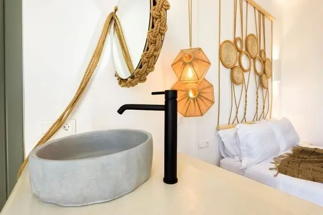 Deluxe Tek Büyük Yataklı Oda, Deniz Manzaralı