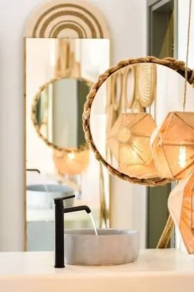 Deluxe Tek Büyük Yataklı Oda, Deniz Manzaralı