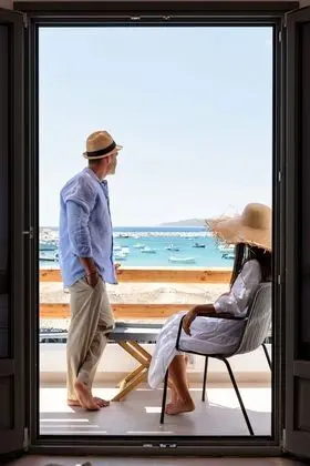 Deluxe Tek Büyük Yataklı Oda, Deniz Manzaralı