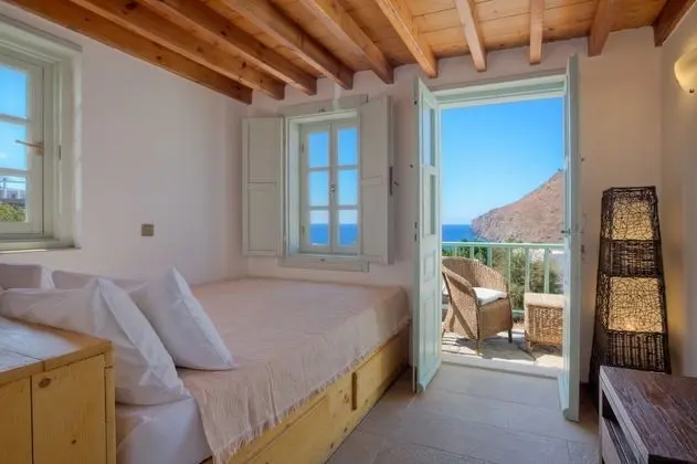 Stüdyo, Deniz Manzaralı