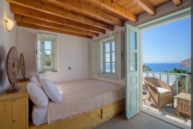Stüdyo, Deniz Manzaralı