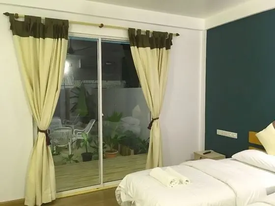 Deluxe Tek Büyük Yataklı Oda, Balkon