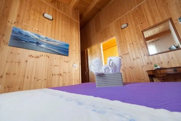 Üç Kişilik Oda, Birden Çok Yatak