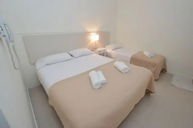 Standard Üç Kişilik Oda