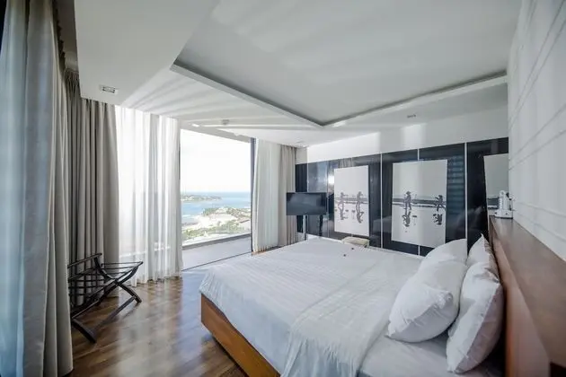 Signature Villa, 4 Yatak Odası, Havuz Kullanımı, Okyanus Manzaralı