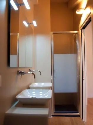 City Tek Büyük Yataklı Oda