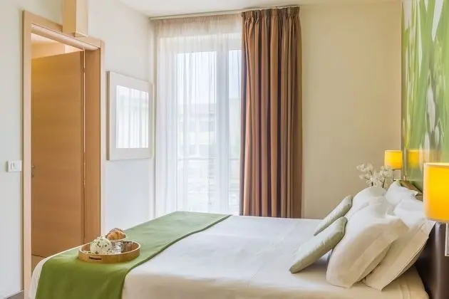 Comfort Tek Büyük veya İki Ayrı Yataklı Oda, Balkon