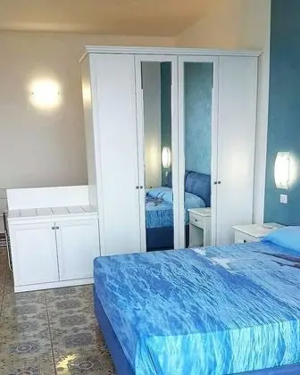 Deluxe Tek Büyük Yataklı Oda, Balkon, Deniz Manzaralı