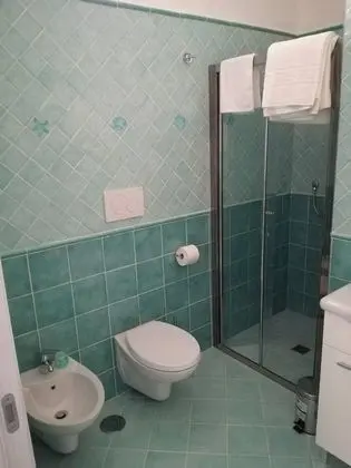 Tek Büyük Yataklı Oda, Bahçe Manzaralı
