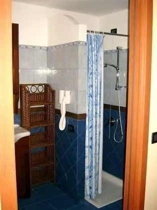 Dört Kişilik Oda, Özel Banyo