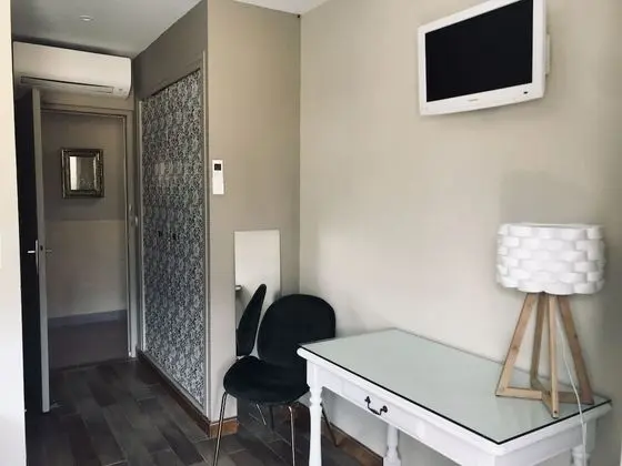 Tek Büyük Yataklı Oda, 1 Çift Kişilik Yatak, Sigara İçilmez