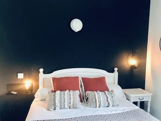 Tek Büyük Yataklı Oda, 1 Çift Kişilik Yatak, Sigara İçilmez