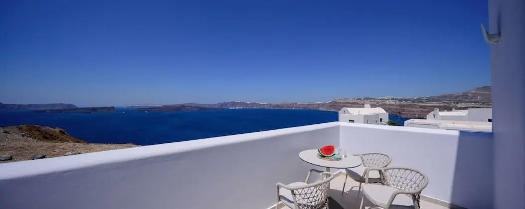 Acro Villa