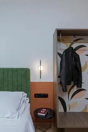 King Studio with Sofa Bed