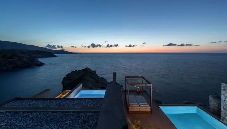 Loft (Sea View with Private Infinity pool)