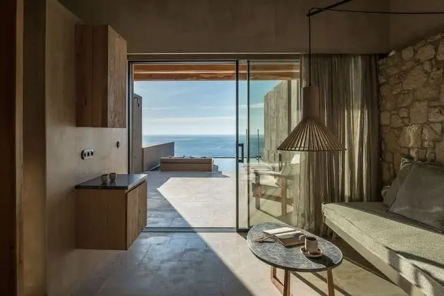 Wave Suite (Sea View with Private Infinity pool)