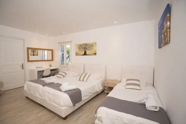 Deluxe Üç Kişilik Oda, Balkon, Bahçe Manzaralı