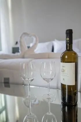 Superior Tek Büyük Yataklı Oda, Balkon, Şehir Manzaralı