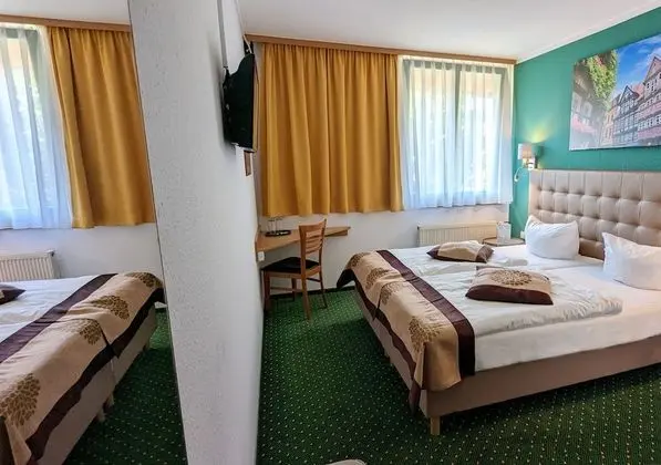 Tek Büyük veya İki Ayrı Yataklı Oda