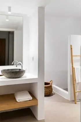 Indigo Villa, 4 Bedrooms, Private Pool, Sea View