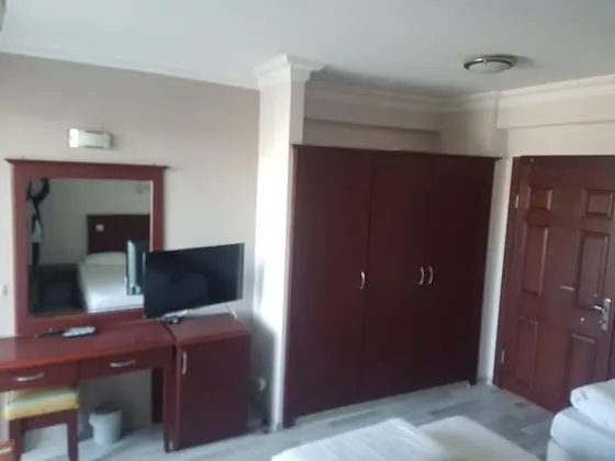 Basic Üç Kişilik Oda