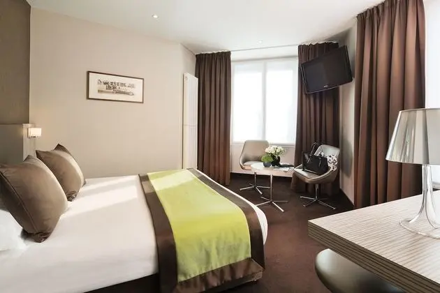 Comfort Tek Büyük Yataklı Oda