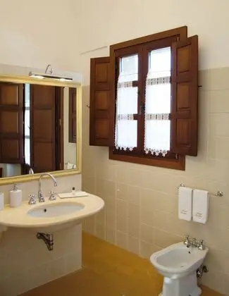 Luxury Süit (with Jacuzzi)