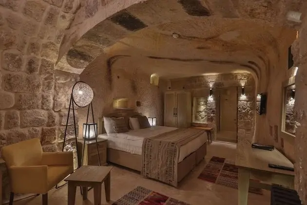 Standard Cave Oda