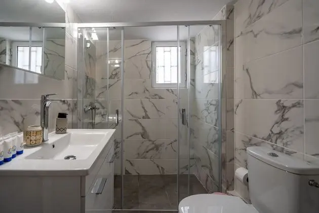 Deluxe Tek Büyük Yataklı Oda, 2 Yatak Odası, Sigara İçilmez, Şehir Manzaralı