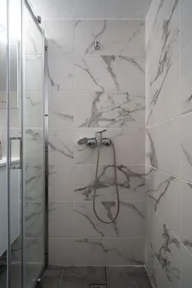 Deluxe Tek Büyük Yataklı Oda, 2 Yatak Odası, Sigara İçilmez, Şehir Manzaralı