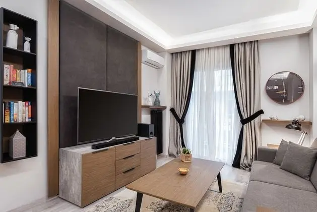Elite Apart Daire, 1 Büyük (Queen) Boy Yatak ve Çekyat, Balkon