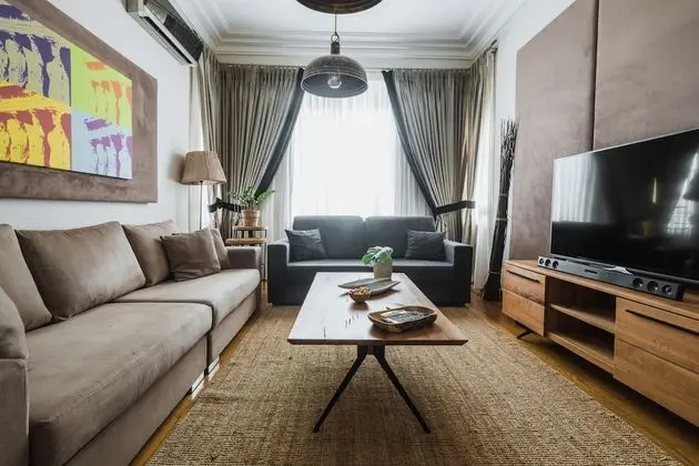 Acropolis Elegant Residence