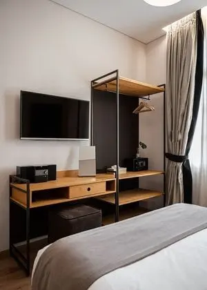 Acropolis Grand Residence