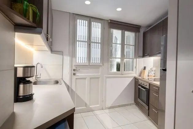Acropolis Grand Residence