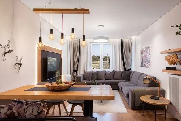 Acropolis Grand Residence