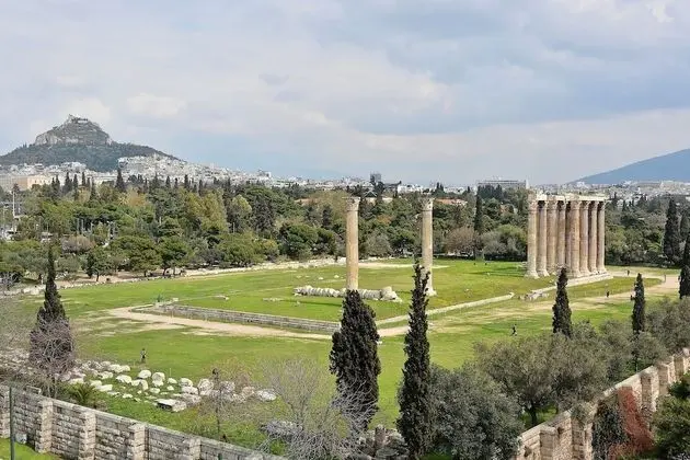 Acropolis Grand Residence