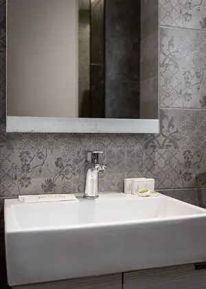 Acropolis Grand Residence