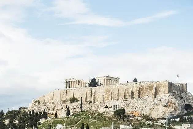 Acropolis Grand Residence