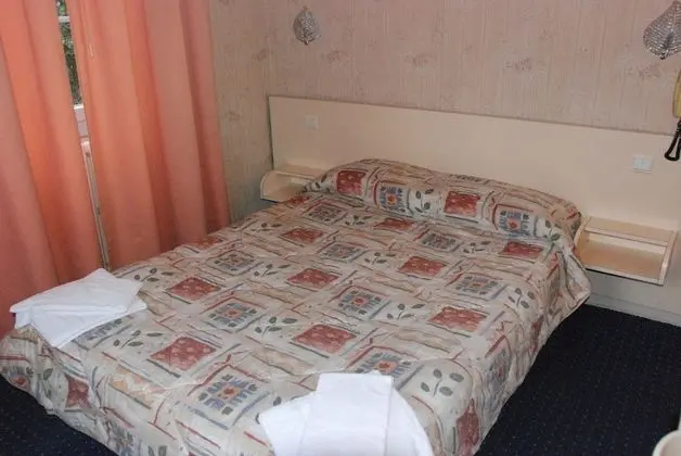 Tek Kişilik Oda