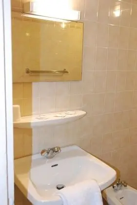Tek Kişilik Oda