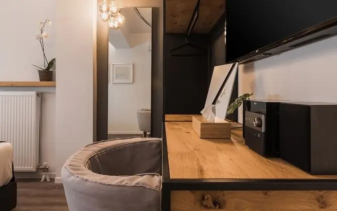 Acropolis Luxury Living