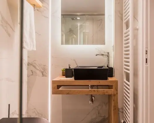 Acropolis Luxury Living