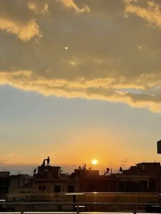 City Tek Büyük Yataklı Oda